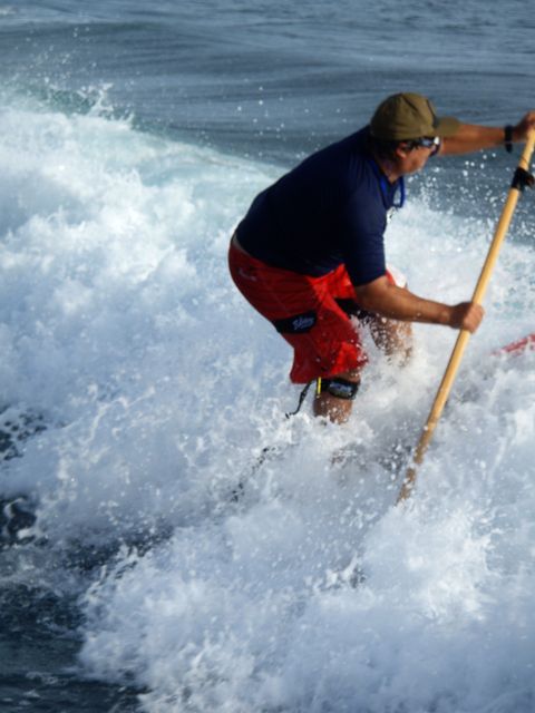 Stand Up Paddling at Olowalu Punching out through the waves April 16 2010